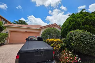 4889 N Classical Blvd, Delray Beach, FL 33445 - Photo 2