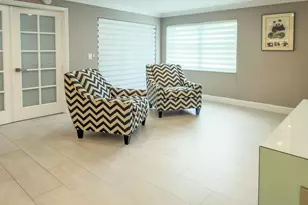 7665 Tahiti Ln, Lake Worth, FL 33467 - Photo 12
