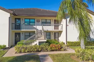 7665 Tahiti Ln, Lake Worth, FL 33467 - Photo 1