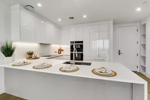 220 Lake Shore Dr, Lake Park, FL 33403 - Photo 4