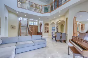 945 Cypress Dr, Delray Beach, FL 33483 - Photo 8