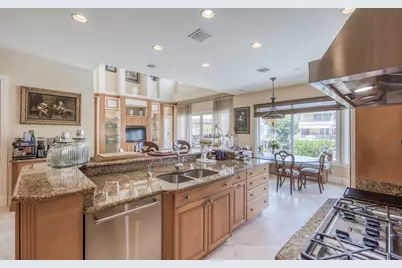 945 Cypress Drive, Delray Beach, FL 33483 - Photo 34