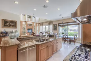 945 Cypress Dr, Delray Beach, FL 33483 - Photo 34