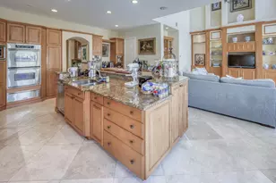 945 Cypress Dr, Delray Beach, FL 33483 - Photo 42