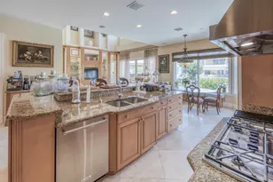 945 Cypress Dr, Delray Beach, FL 33483 - Photo 32
