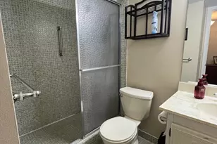 23 Abbey Ln, Delray Beach, FL 33446 - Photo 8