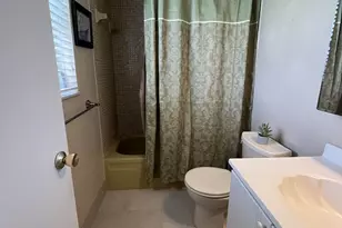 23 Abbey Ln, Delray Beach, FL 33446 - Photo 10