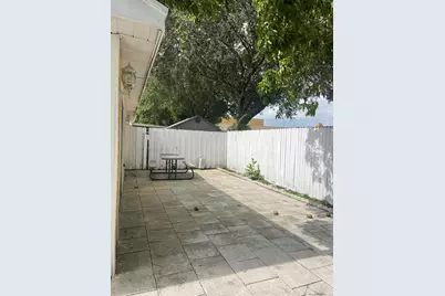 1534 Royal Forest Court, West Palm Beach, FL 33406 - Photo 20