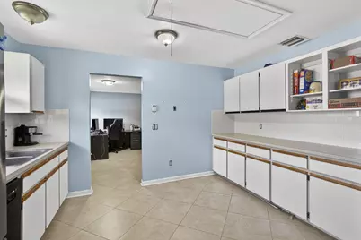 106 Segovia Court, Royal Palm Beach, FL 33411 - Photo 20