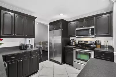 106 Segovia Court, Royal Palm Beach, FL 33411 - Photo 16