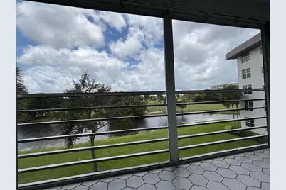 555 Oaks Lane #309, Pompano Beach, FL 33069 - Photo 20
