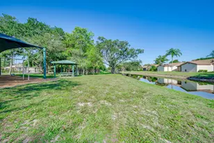 4217 NW 22nd St, Coconut Creek, FL 33066 - Photo 40