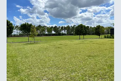 686 Hookline Circle, Loxahatchee, FL 33470 - Photo 8