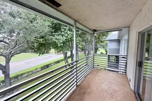 8405 NW 61st St, Tamarac, FL 33321 - Photo 10