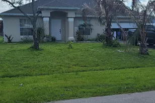 1386 SE Proctor Ln, Port Saint Lucie, FL 34983 - Photo 2