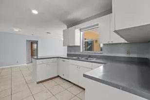 4128 Chestnut Ave, Palm Beach Gardens, FL 33410 - Photo 18