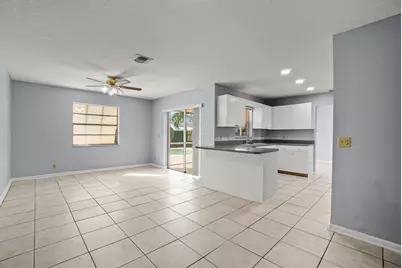 4128 Chestnut Avenue, Palm Beach Gardens, FL 33410 - Photo 10
