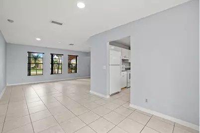 4128 Chestnut Avenue, Palm Beach Gardens, FL 33410 - Photo 8