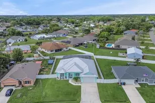 2420 SE Rock Springs Dr, Port Saint Lucie, FL 34952 - Photo 8