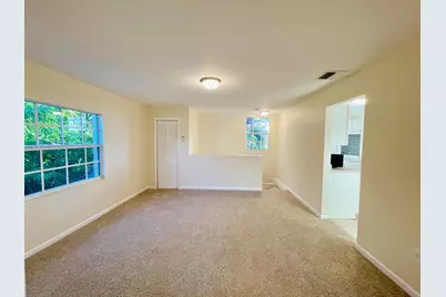 5555 Garden Avenue #Apt. 2 (upstairs), West Palm Beach, FL 33405 - Photo 2