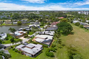 6201 Royal Poinciana Ln, Tamarac, FL 33319 - Photo 64