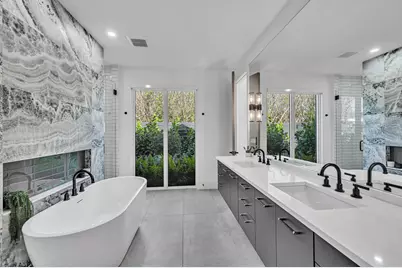 618 NE 15th Avenue, Fort Lauderdale, FL 33304 - Photo 24