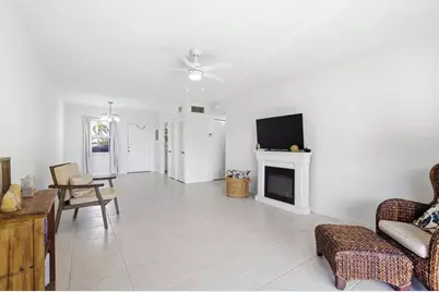 311 E Ocean Avenue #104, Lantana, FL 33462 - Photo 8