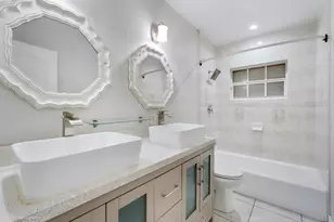 6660 W 13th Ave, Hialeah, FL 33012 - Photo 12
