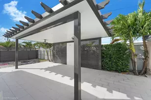 6660 W 13th Ave, Hialeah, FL 33012 - Photo 24