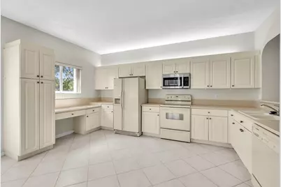 7775 Southampton Terrace #307, Tamarac, FL 33321 - Photo 6