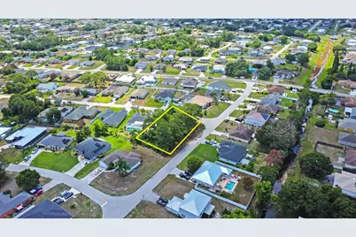 1300 SW Halford Avenue, Port Saint Lucie, FL 34953 - Photo 2