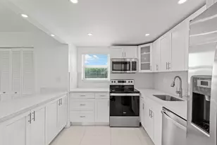 9170 Fontainebleau Blvd, Miami, FL 33172 - Photo 16