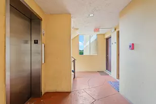 9170 Fontainebleau Blvd, Miami, FL 33172 - Photo 32