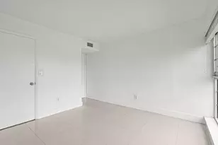 9170 Fontainebleau Blvd, Miami, FL 33172 - Photo 26