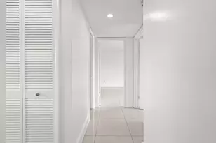 9170 Fontainebleau Blvd, Miami, FL 33172 - Photo 18