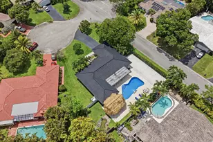 1929 NW 90th Ln, Coral Springs, FL 33071 - Photo 42