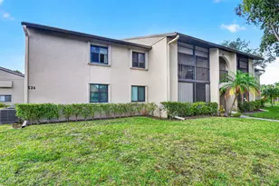 536 Shady Pine Way, Greenacres, FL 33415 - Photo 4