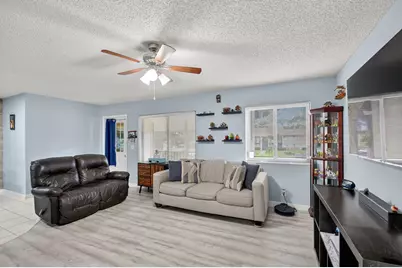 536 Shady Pine Way #A2, Greenacres, FL 33415 - Photo 12