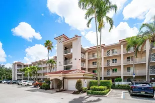 14096 Huntington Pointe Dr, Delray Beach, FL 33484 - Photo 2