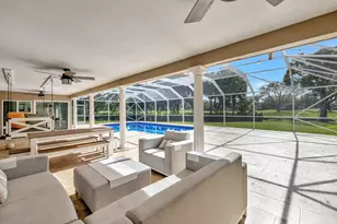9010 S Lake Dasha Dr, Plantation, FL 33324 - Photo 12