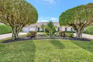 9010 S Lake Dasha Dr, Plantation, FL 33324 - Photo 14