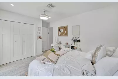 9010 S Lake Dasha Drive, Plantation, FL 33324 - Photo 48