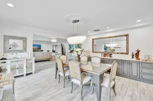 9010 S Lake Dasha Dr, Plantation, FL 33324 - Photo 22