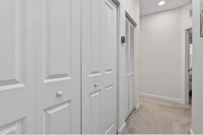 223 SW 159th Terrace, Pembroke Pines, FL 33027 - Photo 18