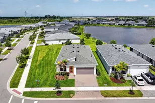 10744 SW Estella Ln, Port Saint Lucie, FL 34987 - Photo 2