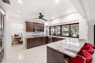 375 NW 53rd St, Boca Raton, FL 33487 - Photo 6
