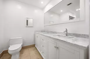 375 NW 53rd St, Boca Raton, FL 33487 - Photo 8