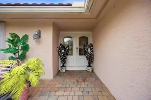 375 NW 53rd St, Boca Raton, FL 33487 - Photo 4
