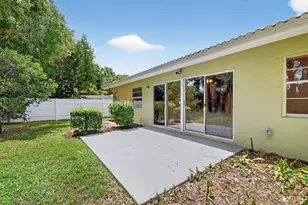 3730 Green Cypress Way, Lake Worth, FL 33467 - Photo 32