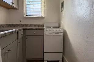 1739 Moffett St, Hollywood, FL 33020 - Photo 4
